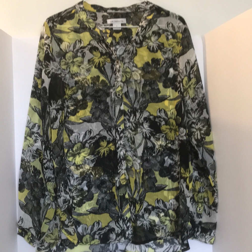 Liz Claiborne long sleeve size large yellow black sheer button down cottagecore
